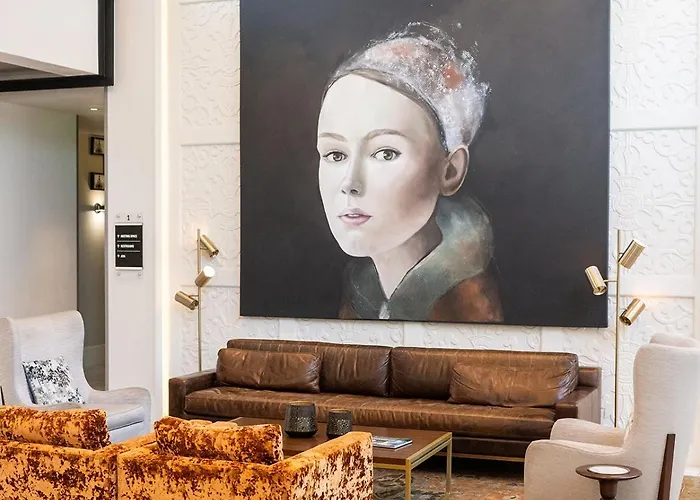 Ultimate Guide to Power and Light Hotels