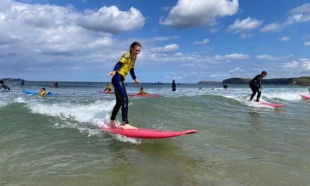 Harlyn Surf School